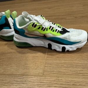 Nike Kids' White and Green Sneakers